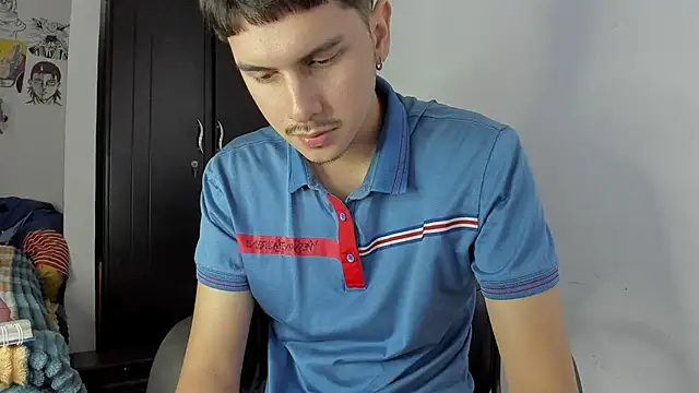 Snapshot of SonSett chatting on 7, 11, 2025 SonSett online show from 7, 11, 2025