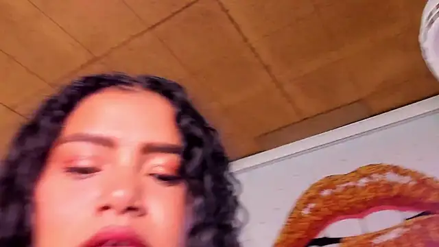 loly marce online show from 24, 1, 2025