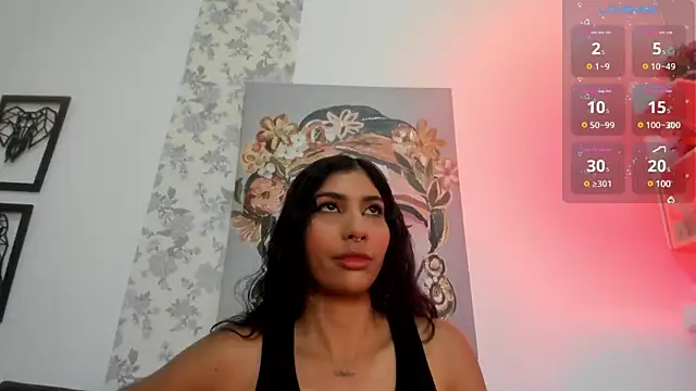 Snapshot of taty_miller chatting on 8, 3, 2025 taty miller online show from 8, 3, 2025