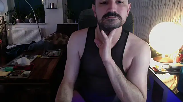 tomz0819 online show from 23, 2, 2026