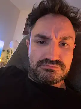 tomz0819 online show from 12, 4, 2026