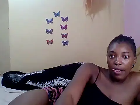 Snapshot of Zara_Twilight chatting on 3, 12, 2024 Zara Twilight online show from 3, 12, 2024