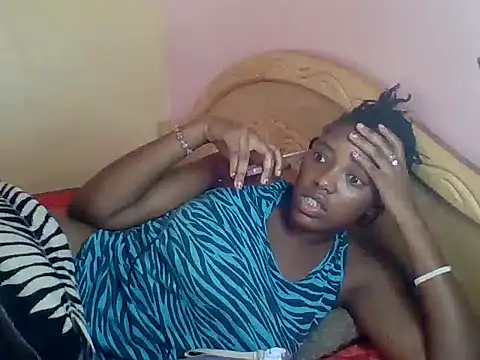 Snapshot of Zara_Twilight chatting on 18, 12, 2024 Zara Twilight online show from 18, 12, 2024