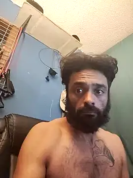 Snapshot of C8L3U chatting on 13, 12, 2024 C8L3U online show from 13, 12, 2024