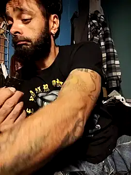 Snapshot of C8L3U chatting on 14, 1, 2025 C8L3U online show from 14, 1, 2025