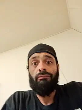 Snapshot of C8L3U chatting on 18, 1, 2025 C8L3U online show from 18, 1, 2025