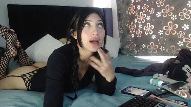 Snapshot of Nicolette_ks_ chatting on 10, 3, 2025 Nicolette ks online show from 10, 3, 2025