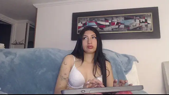 Snapshot of Nicolette_ks_ chatting on 19, 9, 2025 Nicolette ks online show from 19, 9, 2025