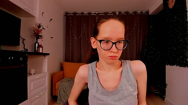 Snapshot of BettyBrowni chatting on 26, 1, 2025 BettyBrowni online show from 26, 1, 2025