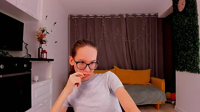 Snapshot of BettyBrowni chatting on 30, 1, 2025 BettyBrowni online show from 30, 1, 2025
