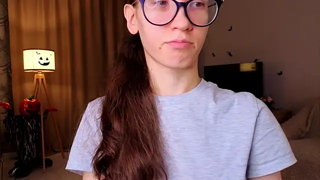 BettyBrowni online show from 8, 11, 2025