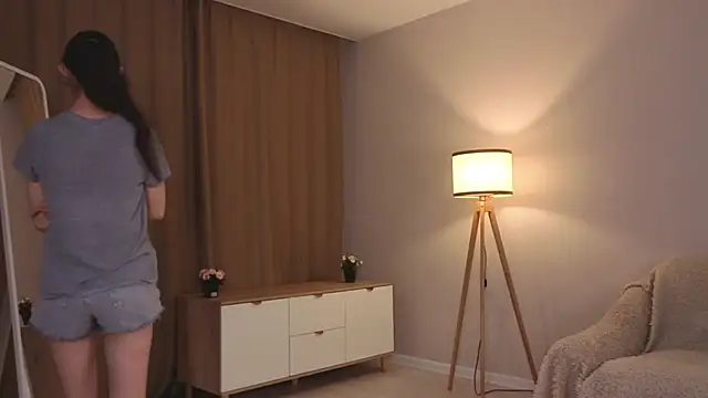 BettyBrowni online show from 8, 2, 2026