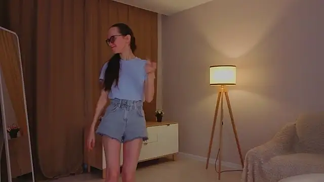 BettyBrowni online show from 3, 3, 2026