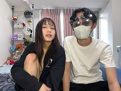 Snapshot of Riri__oo chatting on 22, 12, 2024 Riri oo online show from 22, 12, 2024