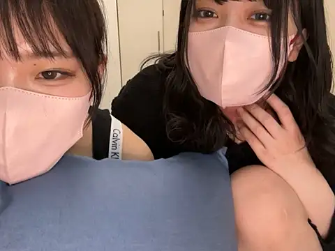 Snapshot of Riri__oo chatting on 14, 3, 2025 Riri oo online show from 14, 3, 2025