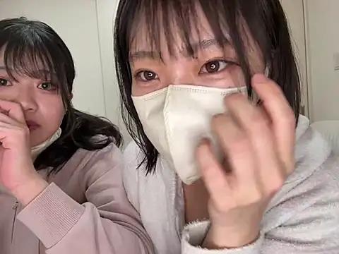 Snapshot of Riri__oo chatting on 19, 3, 2025 Riri oo online show from 19, 3, 2025