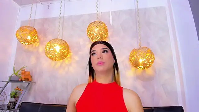 victoria aleia  online show from 14, 2, 2025