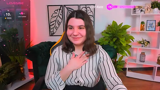 Snapshot of Viola__Shy chatting on 7, 3, 2025 Viola Shy online show from 7, 3, 2025