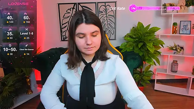 Snapshot of Viola__Shy chatting on 11, 3, 2025 Viola Shy online show from 11, 3, 2025