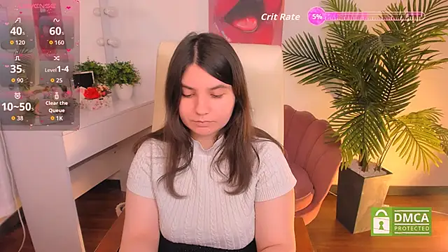 Snapshot of Viola__Shy chatting on 10, 9, 2025 Viola Shy online show from 10, 9, 2025