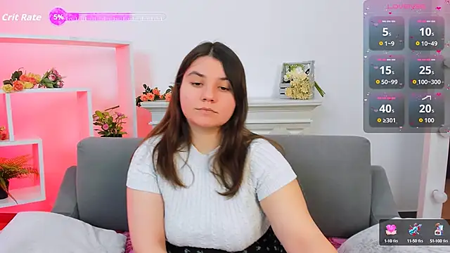 Snapshot of Viola__Shy chatting on 28, 9, 2025 Viola Shy online show from 28, 9, 2025