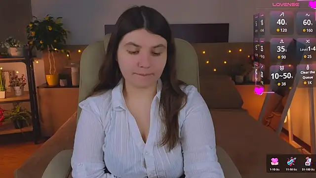 Viola  Shy online show from 5, 4, 2026