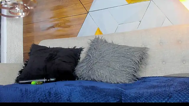 sarah banks1 online show from 10, 2, 2025