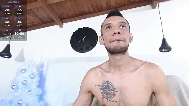 Snapshot of BIGZEHUZ chatting on 5, 12, 2024 BIGZEHUZ online show from 5, 12, 2024