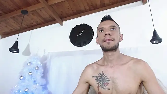 Snapshot of BIGZEHUZ chatting on 10, 12, 2024 BIGZEHUZ online show from 10, 12, 2024