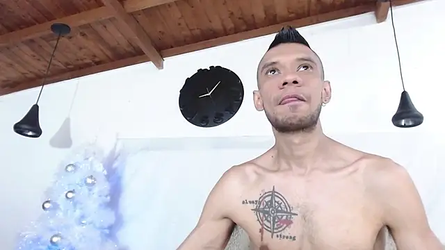 Snapshot of BIGZEHUZ chatting on 14, 12, 2024 BIGZEHUZ online show from 14, 12, 2024