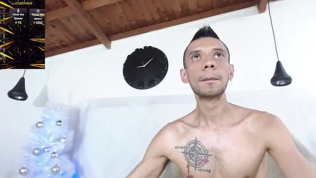 Snapshot of BIGZEHUZ chatting on 20, 12, 2024 BIGZEHUZ online show from 20, 12, 2024