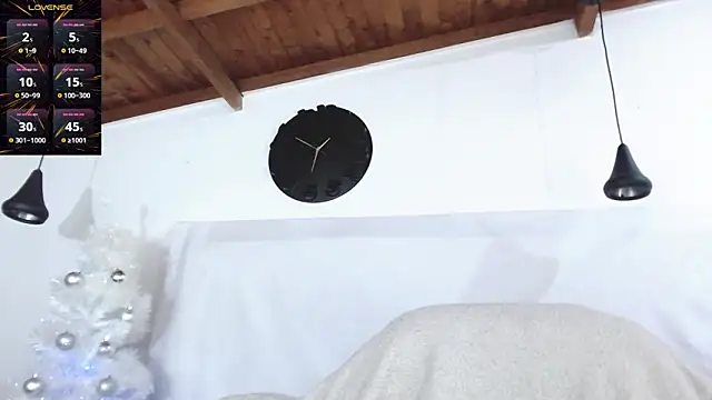 Snapshot of BIGZEHUZ chatting on 27, 12, 2024 BIGZEHUZ online show from 27, 12, 2024