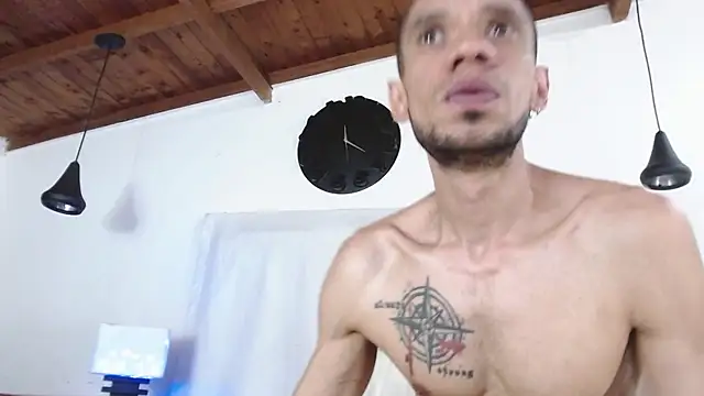 Snapshot of BIGZEHUZ chatting on 16, 1, 2025 BIGZEHUZ online show from 16, 1, 2025