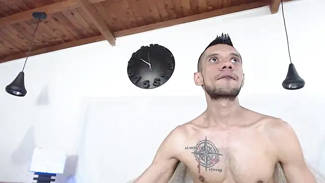 Snapshot of BIGZEHUZ chatting on 30, 1, 2025 BIGZEHUZ online show from 30, 1, 2025