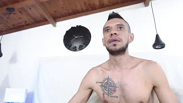 Snapshot of BIGZEHUZ chatting on 13, 2, 2025 BIGZEHUZ online show from 13, 2, 2025