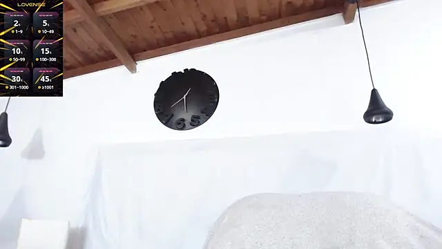 Snapshot of BIGZEHUZ chatting on 18, 2, 2025 BIGZEHUZ online show from 18, 2, 2025