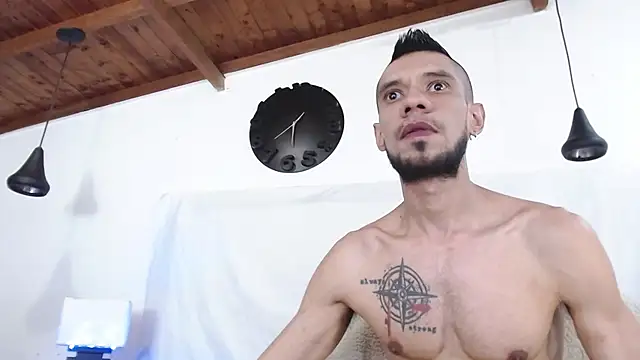 Snapshot of BIGZEHUZ chatting on 25, 2, 2025 BIGZEHUZ online show from 25, 2, 2025