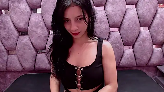 ChloeRosey online show from 7, 1, 2025