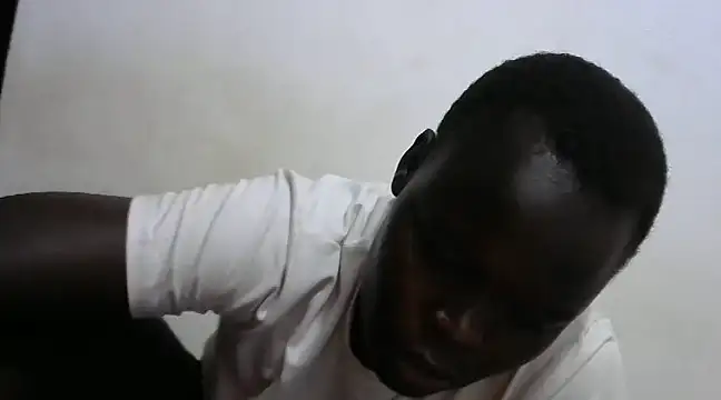 Snapshot of African_sexxy_ chatting on 23, 2, 2025 African sexxy  online show from 23, 2, 2025