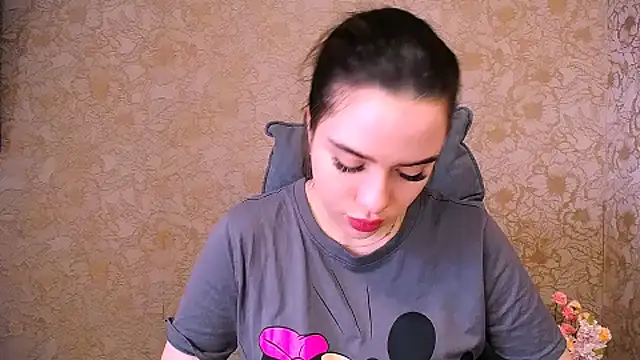  your fantasy girl online show from 21, 3, 2026