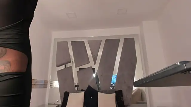 Vero Lodge online show from 13, 1, 2026