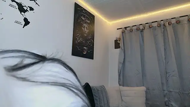 Stefhania susej online show from 13, 11, 2025