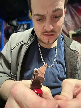 Snapshot of joeycbigcock chatting on 3, 2, 2026 joeycbigcock online show from 3, 2, 2026