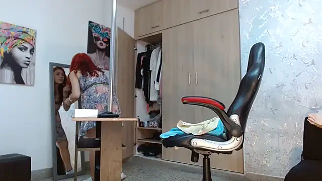 Samantabrown  online show from 20, 3, 2025