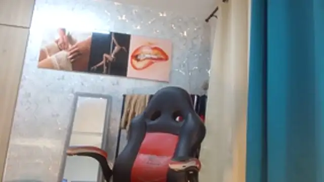 Samantabrown  online show from 18, 4, 2026