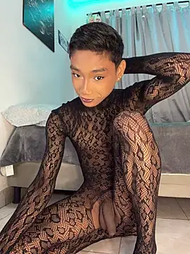 alejo cute online show from 10, 7, 2026