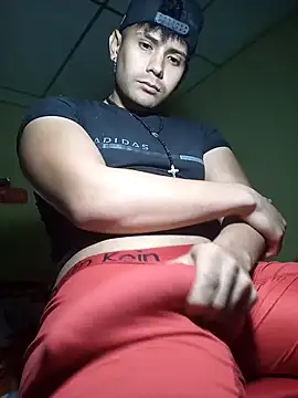 AlexisSpears  online show from 2, 2, 2025