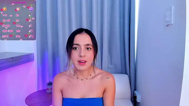 Lucyortiz  online show from 19, 2, 2025
