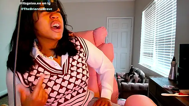 BriannaBrave online show from 15, 2, 2026