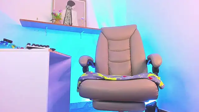 Chanelll Taylorr  online show from 11, 1, 2026